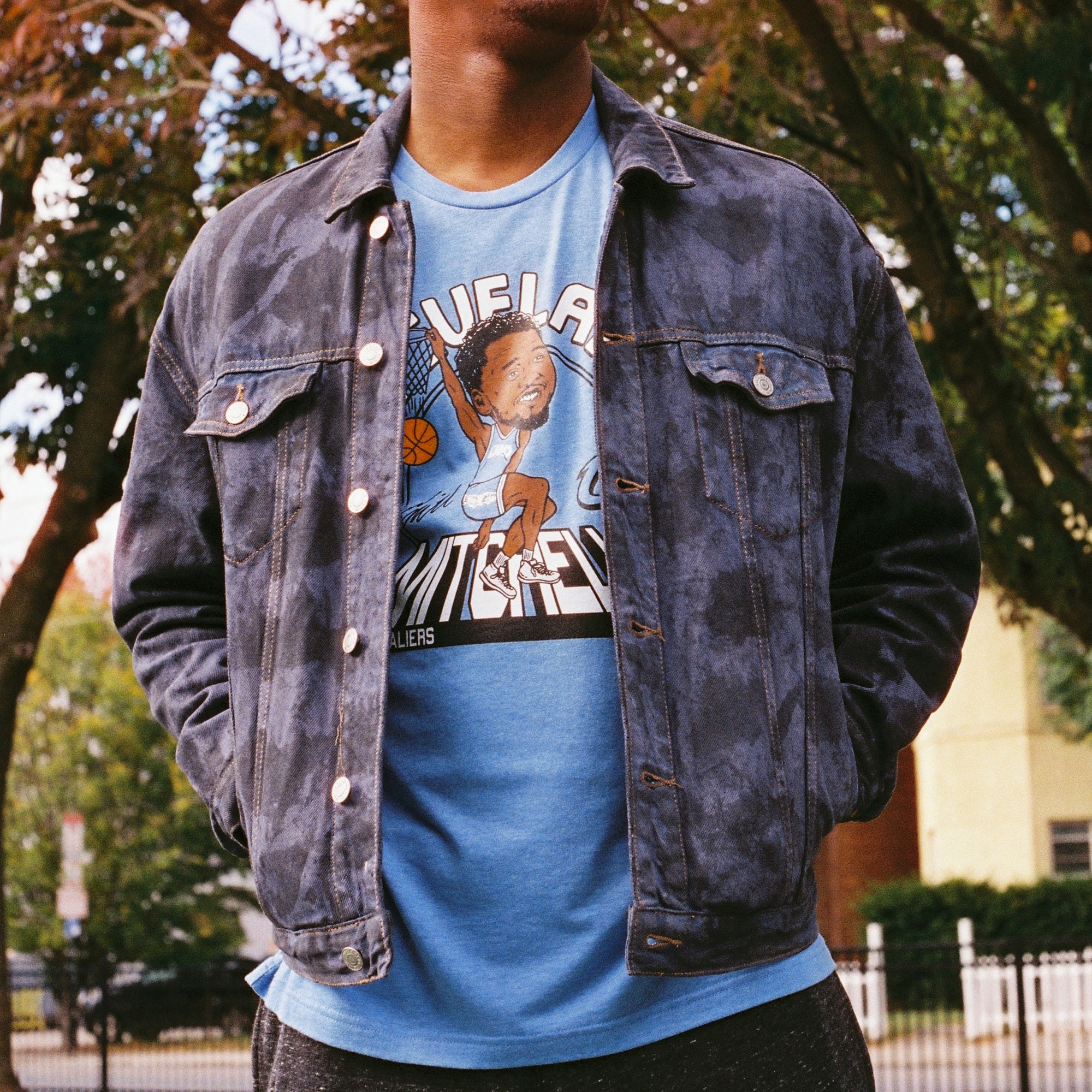 10.16.24 NBA CITY EDITION ED 20.jpg Cavs Donovan Mitchell Signature City Edition 2024