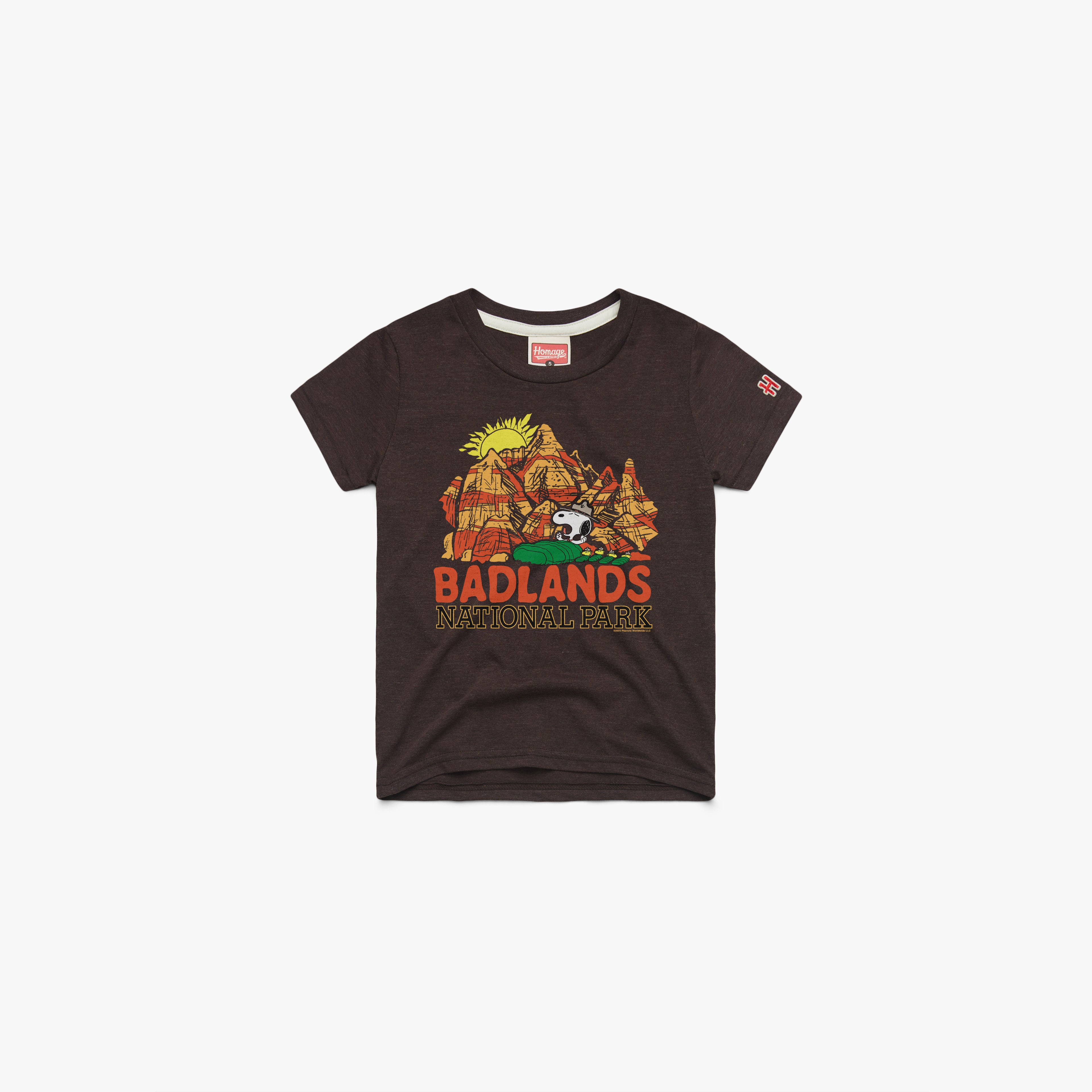 Youth Peanuts Snoopy x Badlands National Park 03012460936 Brown Flat.jpg Youth Peanuts Snoopy x Badlands National Park